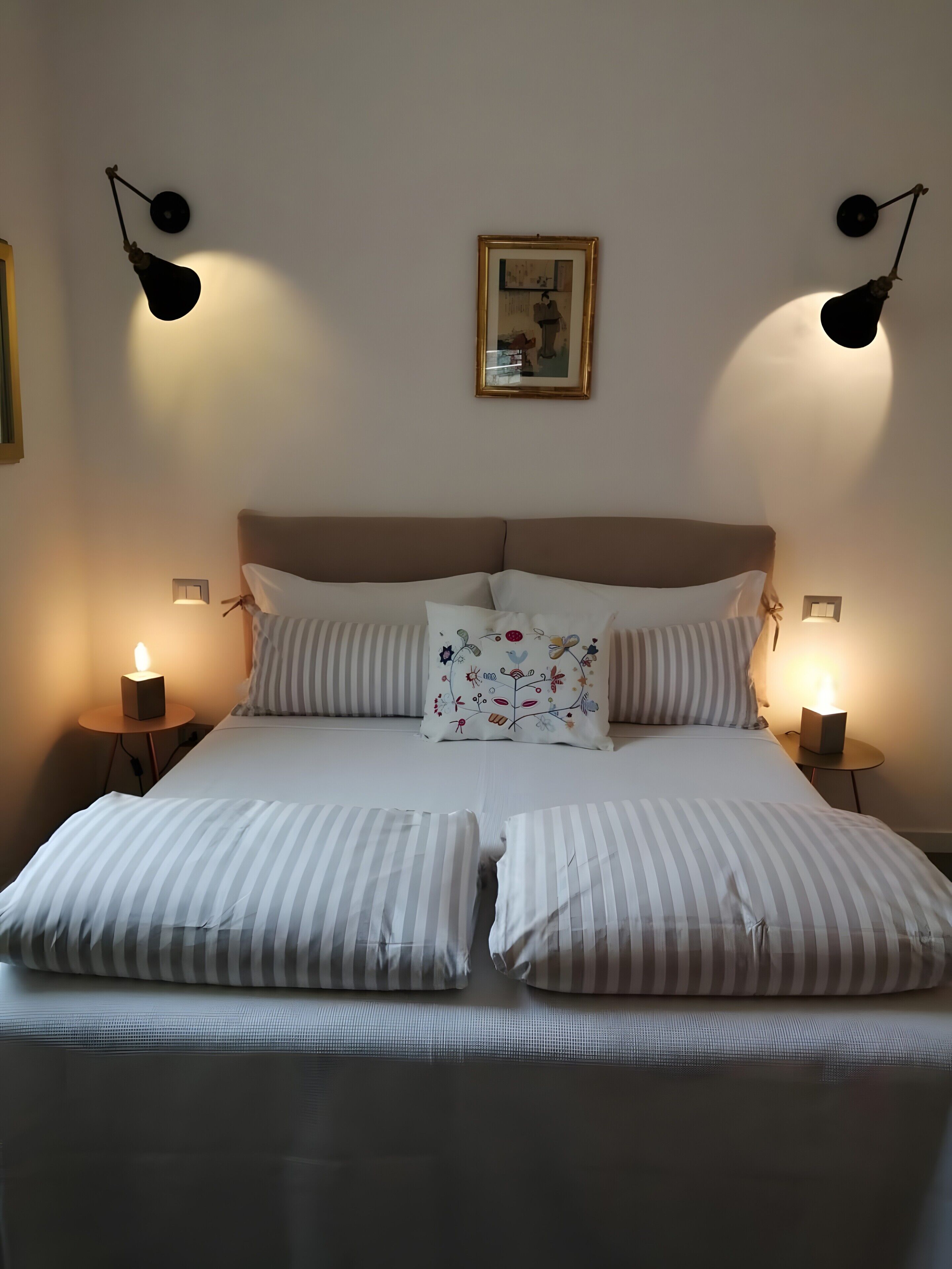 2 slaapkamers, een strijkplank/strijkijzer, gratis wifi, beddengoed