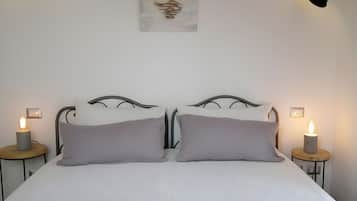 2 slaapkamers, een strijkplank/strijkijzer, gratis wifi, beddengoed