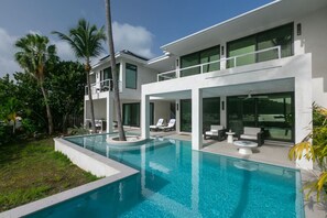 Unclassified image, 2 of 35, button - Villa Sol Mate! New 4 Bedroom! (Cruz Bay)