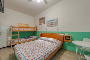 1 habitación, wifi gratis y ropa de cama