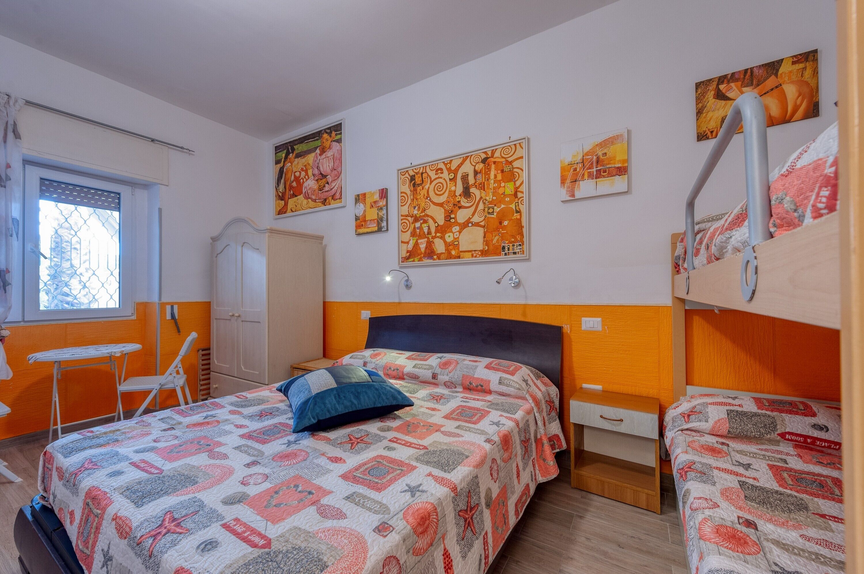 1 bedroom, free WiFi, bed sheets