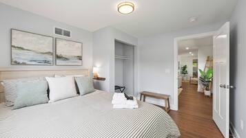4 habitaciones, tabla de planchar con plancha y wifi gratis