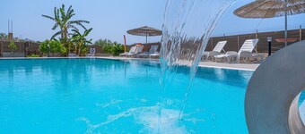Apartment 'In Villa Luana' with Mountain View, Wi-Fi and Air Conditioning