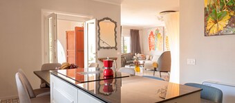 Villa 'Magnolie' with Sea View, Private Garden, and Air Conditioning