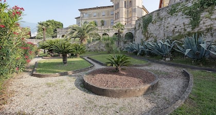 La Guardiola – Historic Garden House near Lake Garda