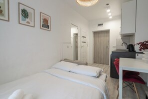 Fer et planche à repasser, Wi-Fi, draps fournis