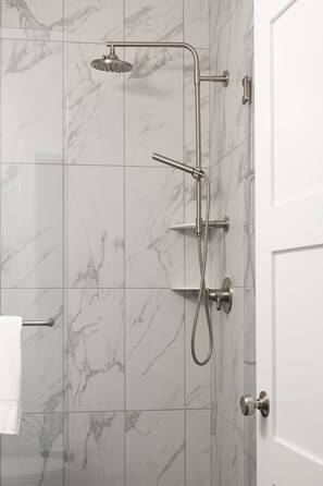 Shower, towels