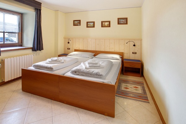 1 chambre, accès au Wi-Fi (inclus), literie fournie