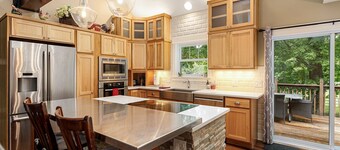 Maple City Farm | Pet Friendly