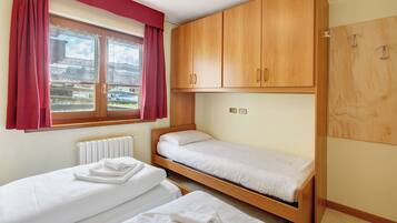 1 chambre, Wi-Fi gratuit, draps fournis