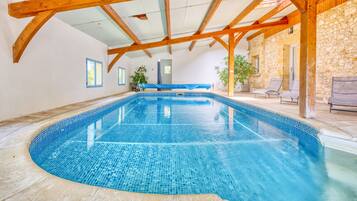 Piscina interna
