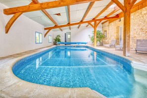 Piscine couverte