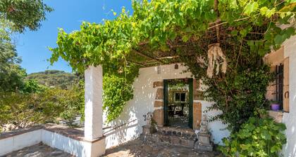 Holiday Home 'Can Garriga' with Mountain View, Private Terrace and Wi-Fi