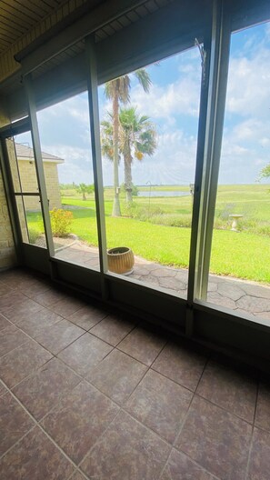 Interior - The Sunset Villa at GC-76 TP (Port Isabel)