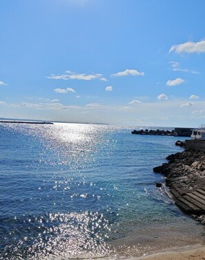 Beach - Apartment 'Malu' in Salento with Shared Terrace, Wi-Fi and Air Conditioning (Nardò)