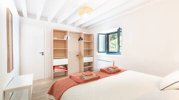 3 soverom, strykejern/-brett, wi-fi og sengetøy