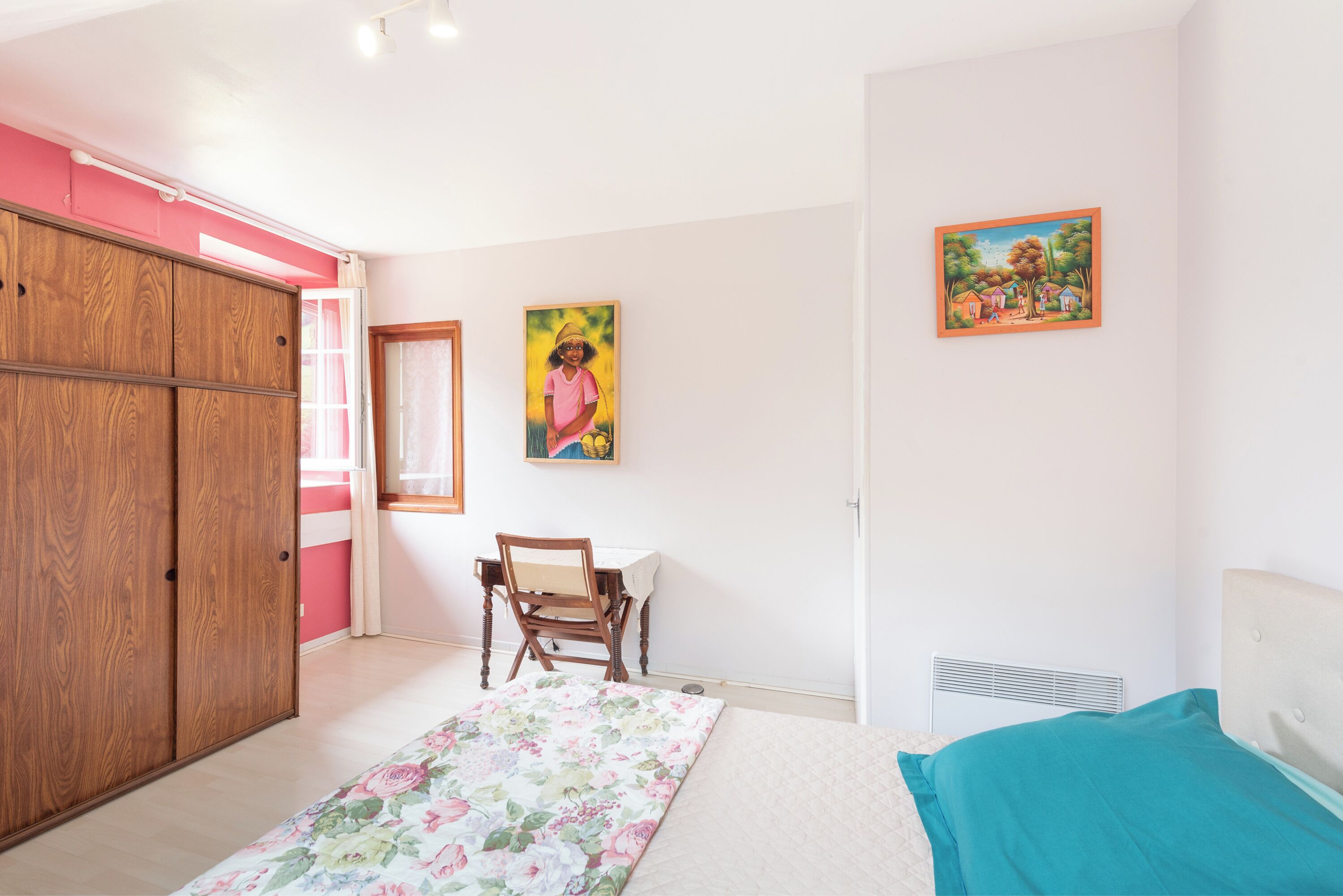 3 sovrum, strykjärn/strykbräda, gratis wi-fi och sängkläder