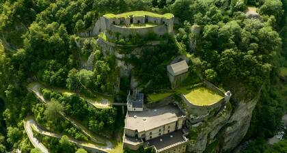 La Grange Accous House with Mountain View, Wi-Fi and Air Conditioning