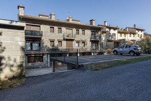 Exterior - Cal Tatanet Holiday Apartment (Sant Pau de Segúries)