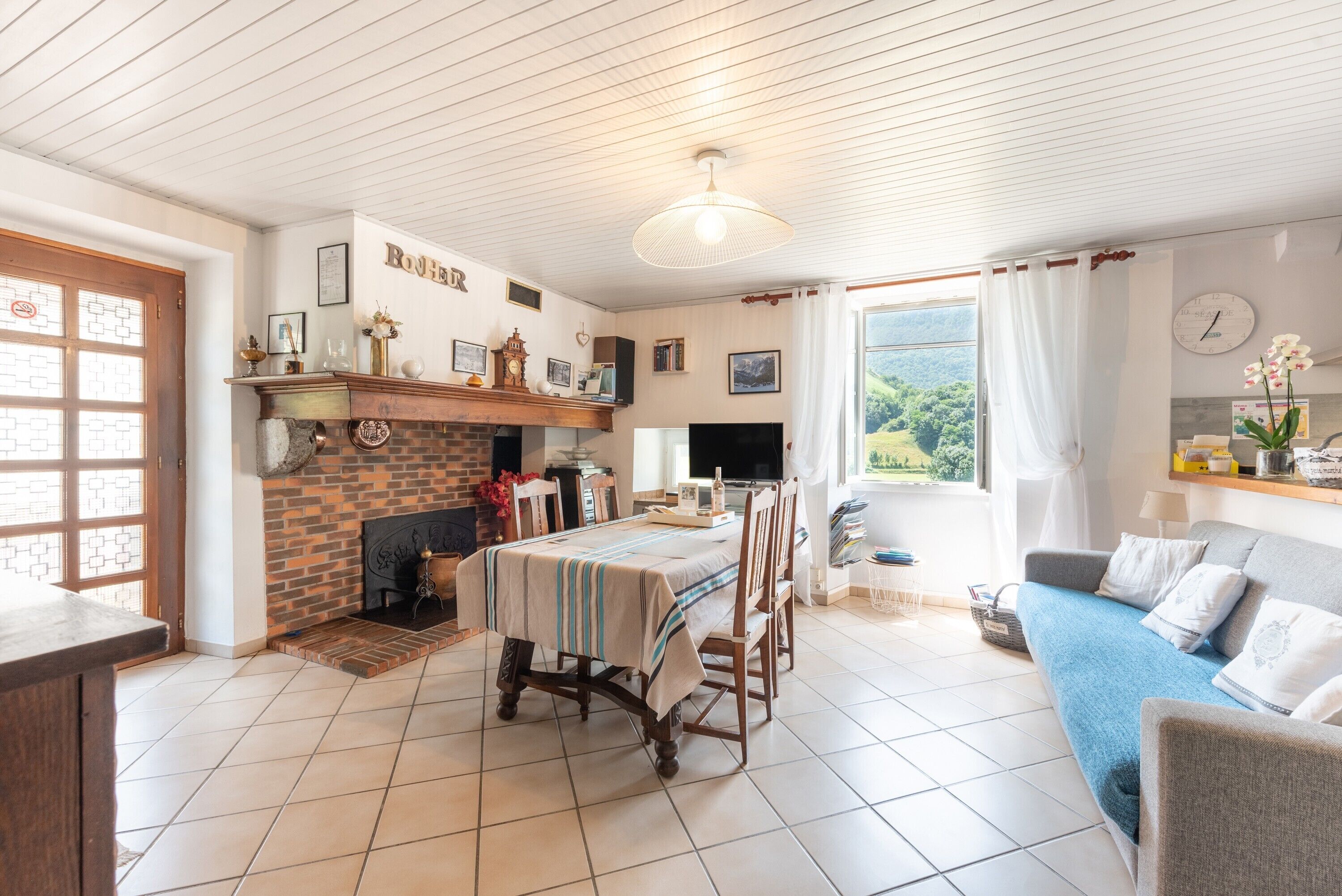 Televisie en een dvd-speler