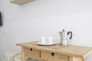 Interior - Apartment 'Gades Nömada B' with Private Garden, Wi-Fi and Air Conditioning (Conil de la Frontera)