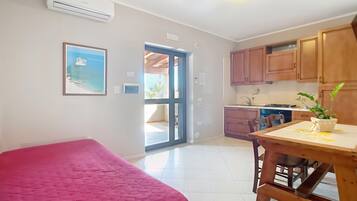 2 makuuhuonetta, ilmainen Wi-Fi, vuodevaatteet