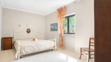 1 habitación, wifi gratis y ropa de cama