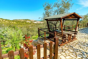 Property grounds - Casa Limoncino - Villa Mapa with Sea View, Wi-Fi and Air Conditioning (Unknown)