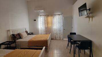 1 chambre, Wi-Fi gratuit, draps fournis