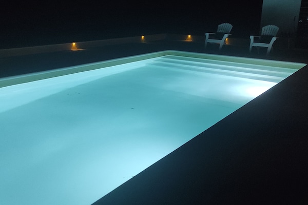 Salted water swimming-pool with 8X4m