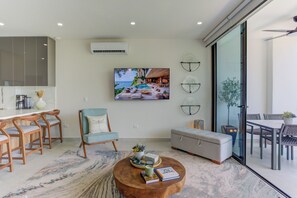 Smart TV - Peaceful Boutique Condo w/ Rooftop Pool Ocean View (Puerto Vallarta)