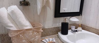 Yashira Boutique Hotel