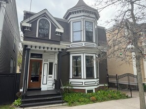 Exterior - Stylish unit in Victorian house located on South Park Street. Private Garden. (Halifax)