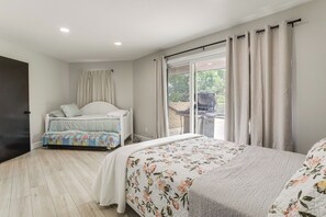 3 quartos, ferros/tábuas de passar roupa, Wi-Fi, roupa de cama