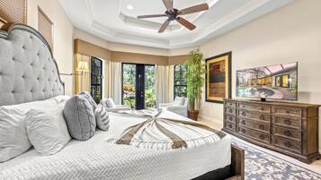 4 bedrooms, desk, iron/ironing board, free WiFi