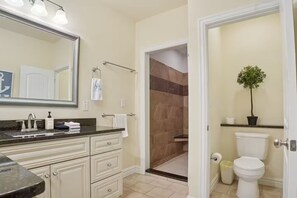 Shower, hair dryer, towels, soap - 5 Min Walk to the Beach • Spacious 3BR/2.5BA Home (Norfolk)