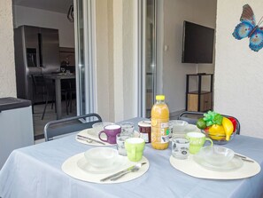 Dining - Les Pierres de Jade by Interhome (Saint Cyprien)