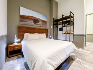 2 chambres, fer et planche à repasser, lit parapluie, Wi-Fi