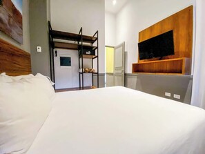 2 Schlafzimmer, Bügeleisen/Bügelbrett, Reisekinderbett, WLAN