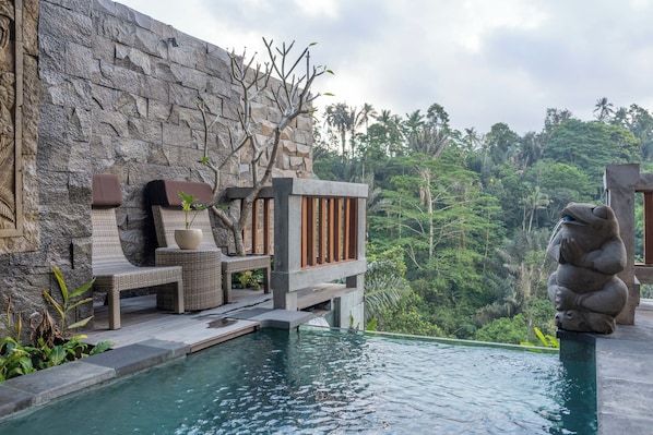 One Bedroom Suite Private Pool with Valley View | Private pool - The Lumbung Jaya Resort (Sebatu)