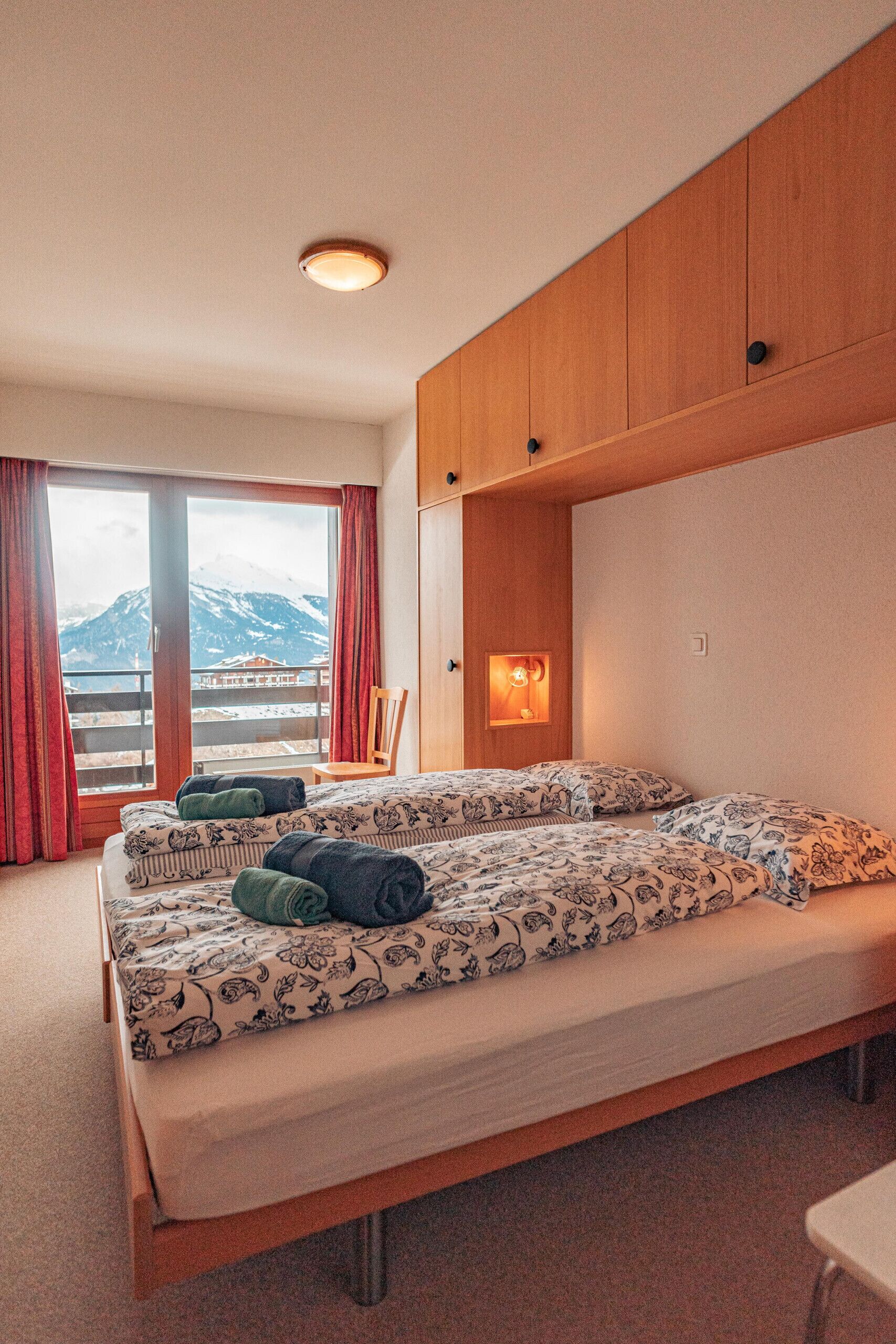 4 間睡房、熨斗/熨衫板、免費 Wi-Fi、床單