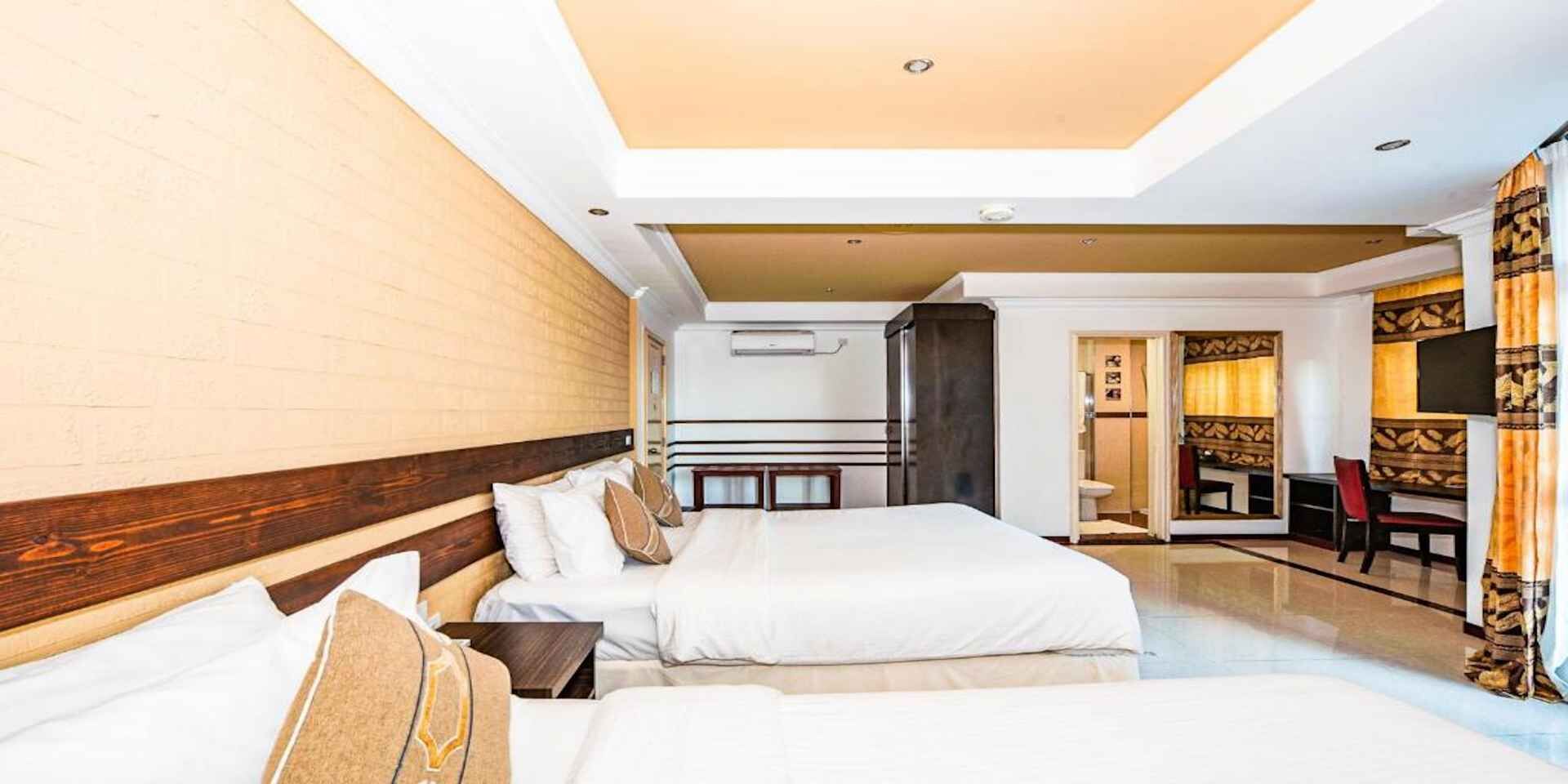 Standaard eenpersoonskamer, balkon, uitzicht op het strand | Een kluis op de kamer, gratis wifi