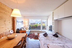 1 chambre, Wi-Fi gratuit, draps fournis