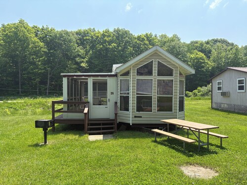 The Vintage Voyager on Black Lake