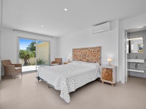4 bedrooms, desk, Internet - Vacation home Iris by Interhome (Moraira)