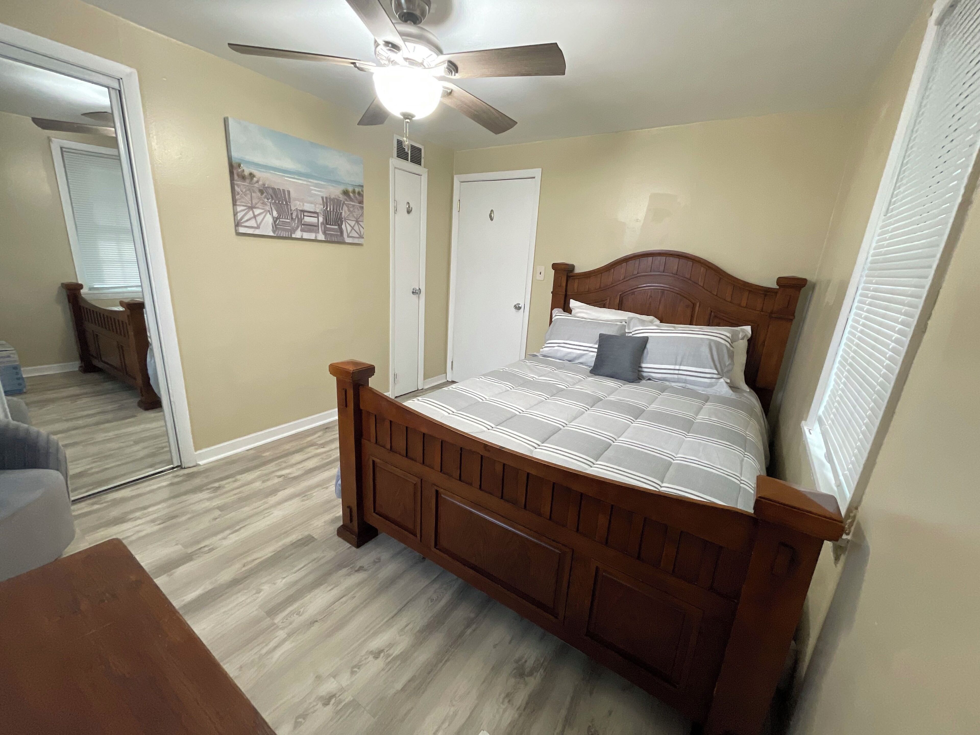 2 bedrooms, iron/ironing board, free WiFi, bed sheets
