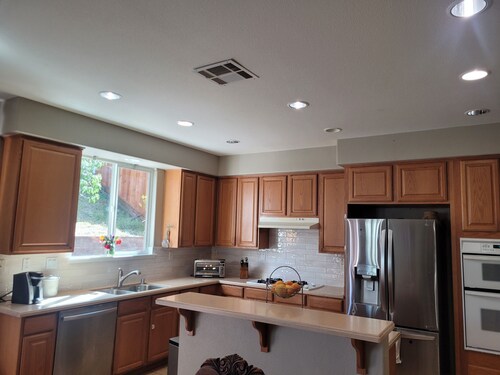 Charming 3-bedroom house with AC, WiFi in peaceful Bay Point