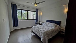 2 bedrooms, iron/ironing board, WiFi, bed sheets