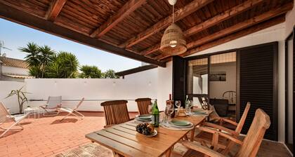 Retreat with Terrace and BBQ