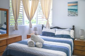 2 chambres, bureau, Wi-Fi gratuit, draps fournis